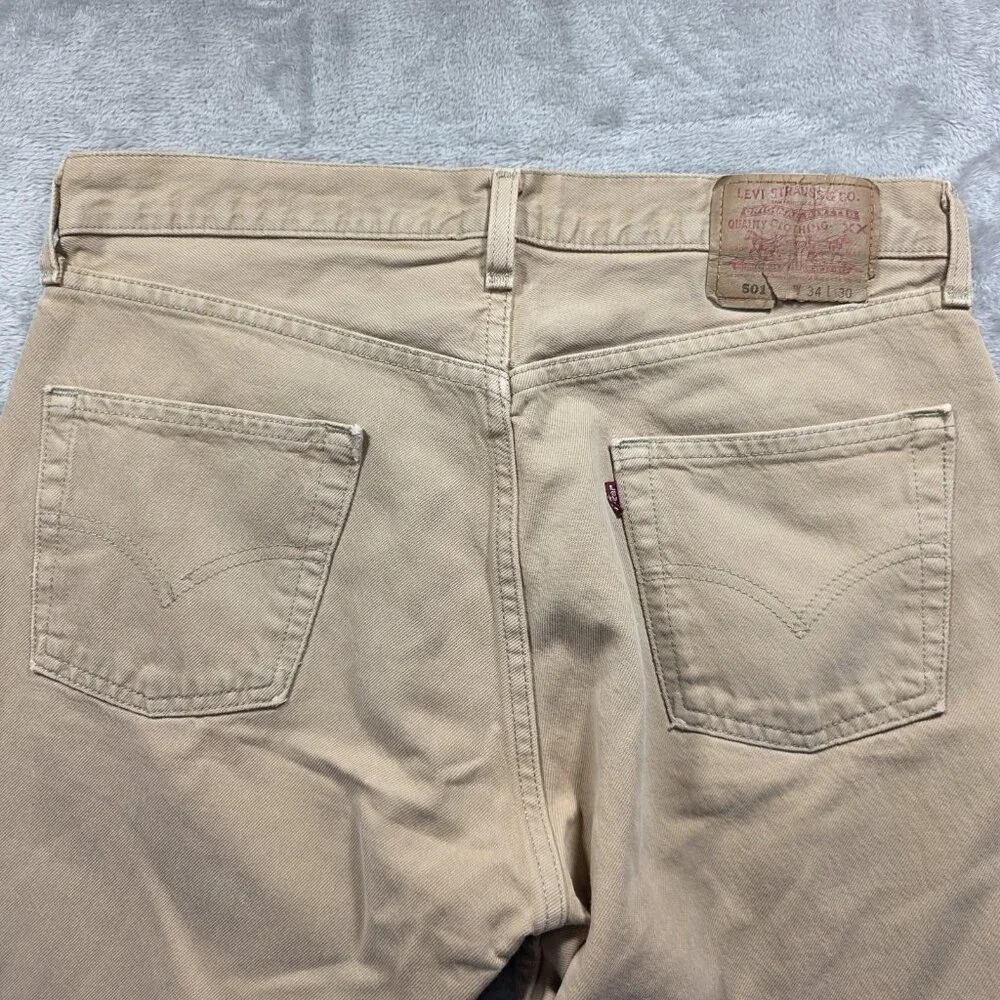 Vintage Levis 501 Jeans Mens 34x30 Khaki Button Fly Straight Made USA 501-0697